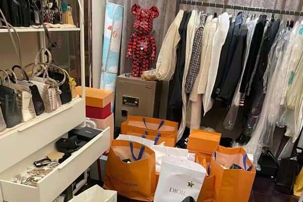 新余分宜县回收一线品牌衣服